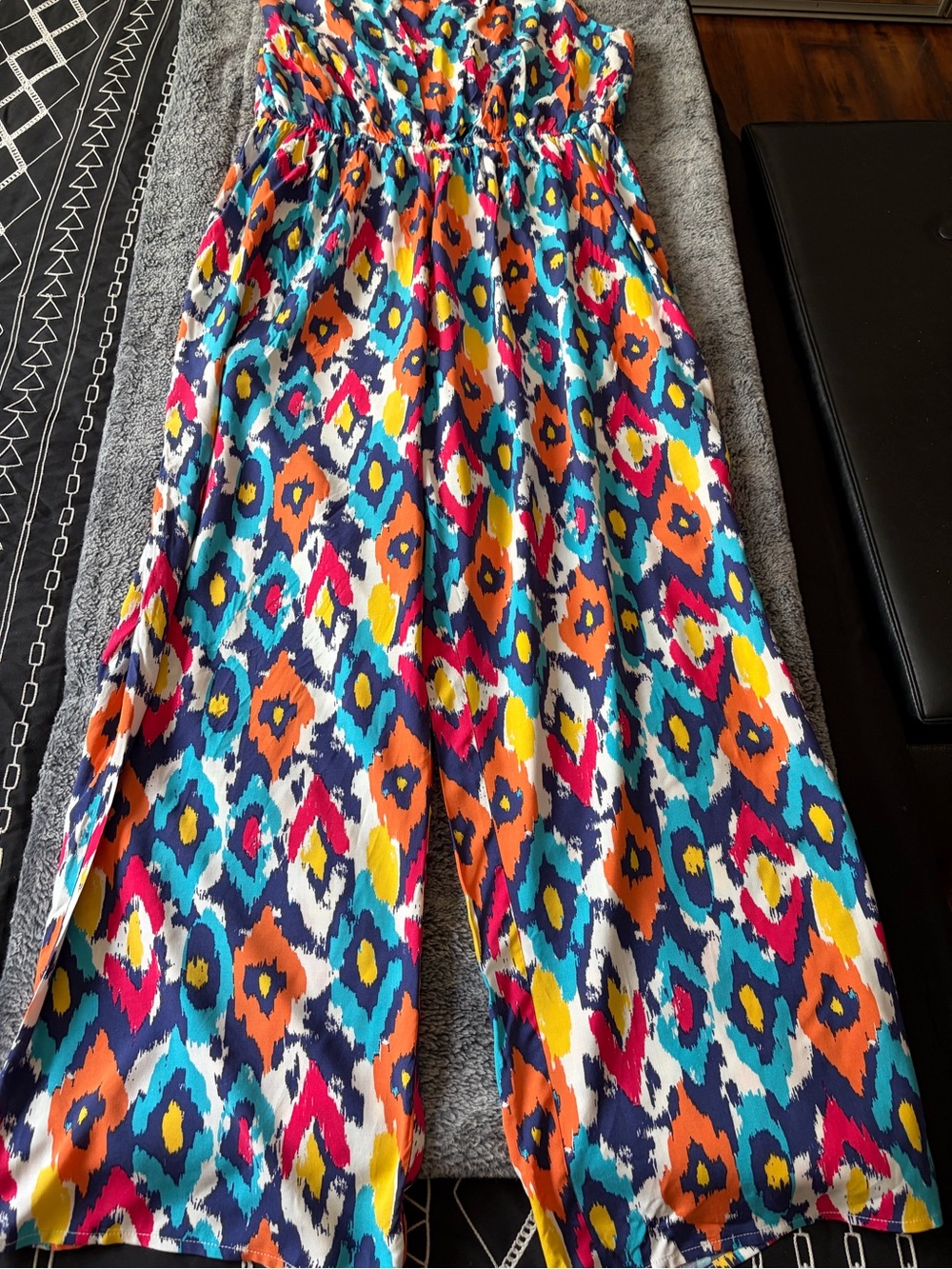 Bright Multi-Color Sleeveless Printed Jumpsuit - Picture 7 of 10